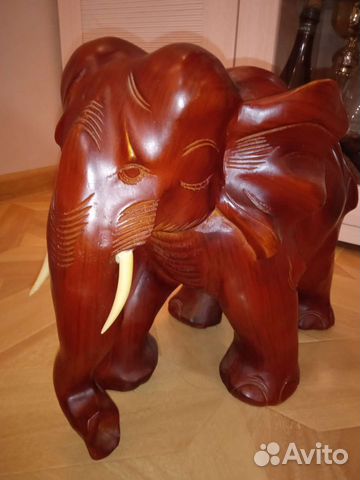 Статуэтка слон дерево