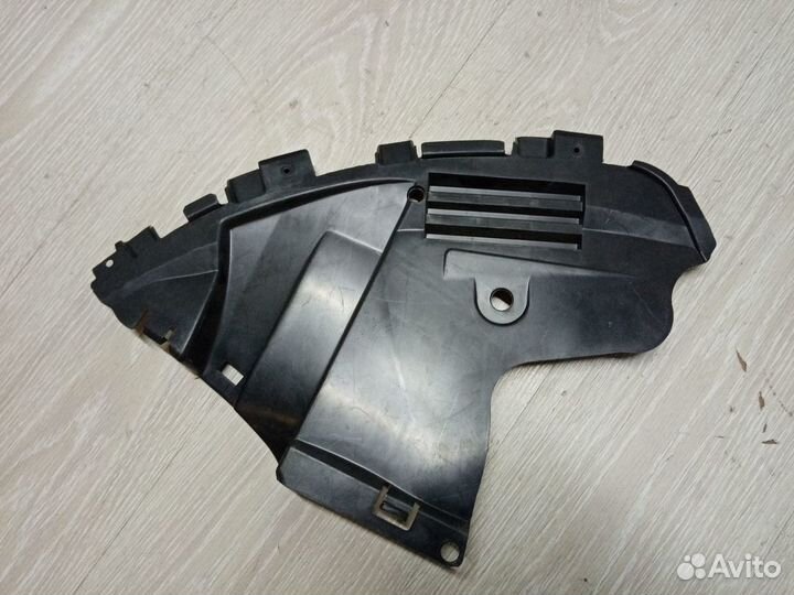 Защита Пыльник бампера Renault sandero Прав