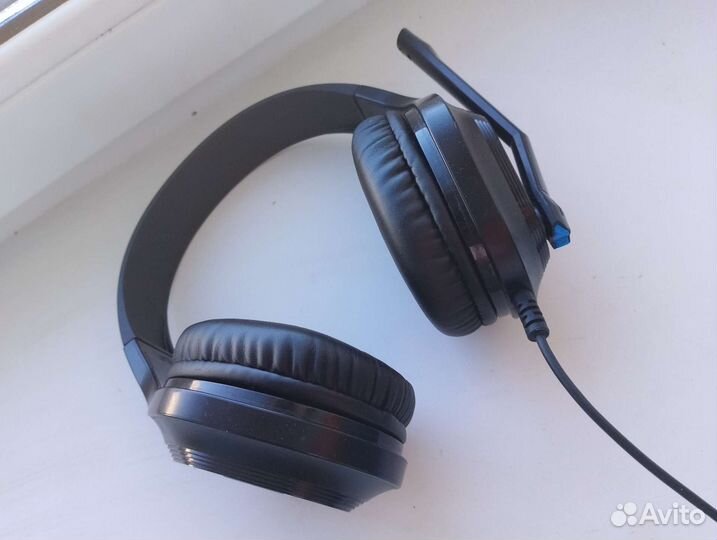 Игровые наушники