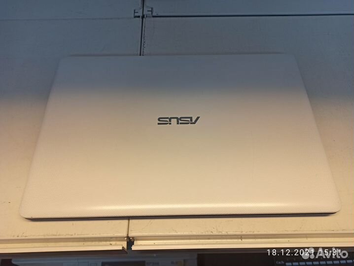Ноутбук asus X502C