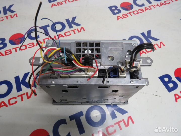 Магнитола toyota auris NZE151H