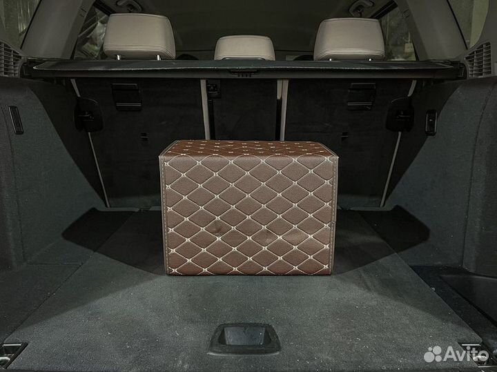 Органайзер M коричневый, белая строчка