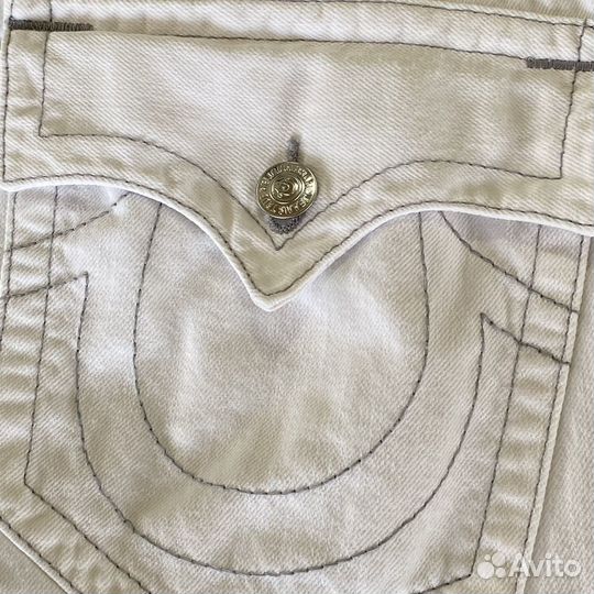 Джинсы True Religion