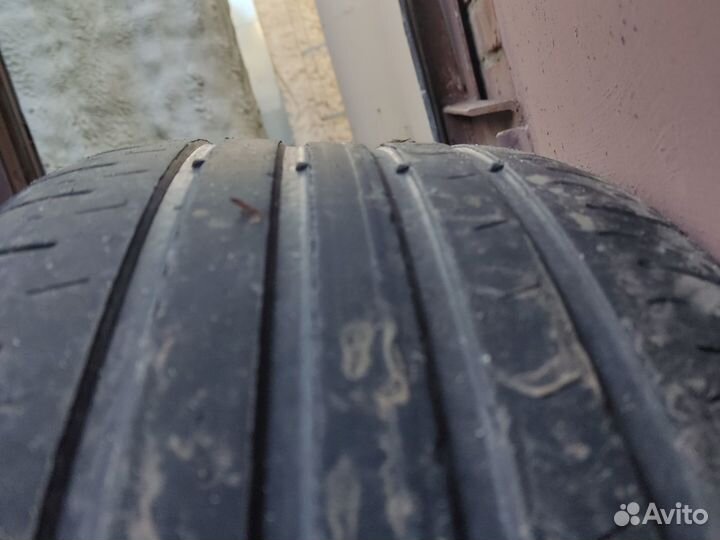 Continental ContiPremiumContact 5 215/60 R17 H