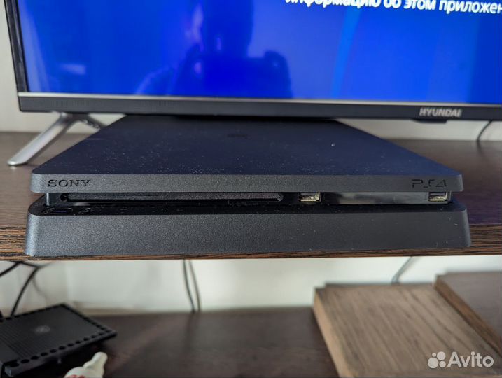 Sony playstation 4 slim + Mortal Kombat XL