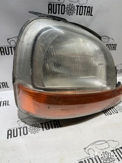 Фара передняя правая Renault Kangoo K7JA700