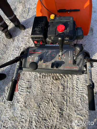 Снегоуборщик daewoo