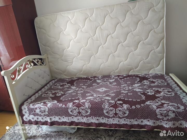 Кровать с матрасом бу