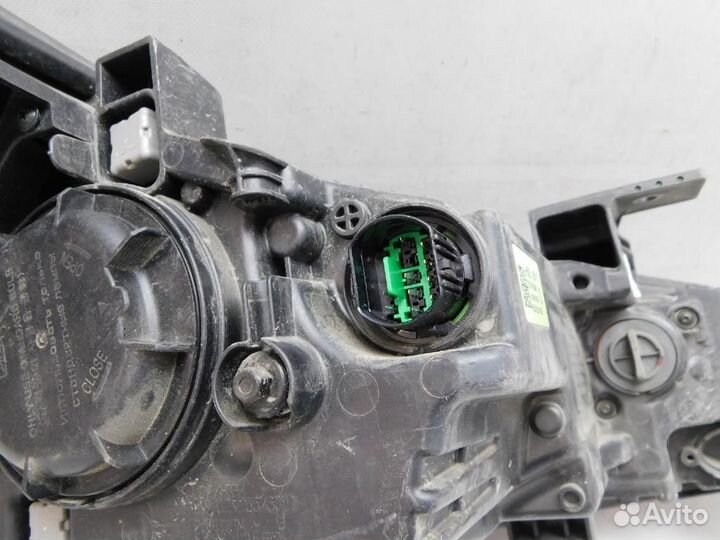 Фара левая Hyundai Solaris