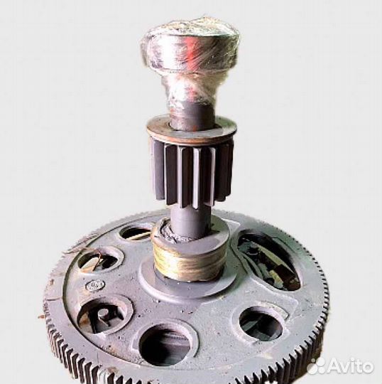 Вал промежуточный Z 16 m14 напора в сборе