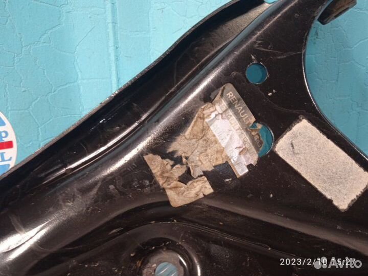 Рычаг нижний Renault Logan 1