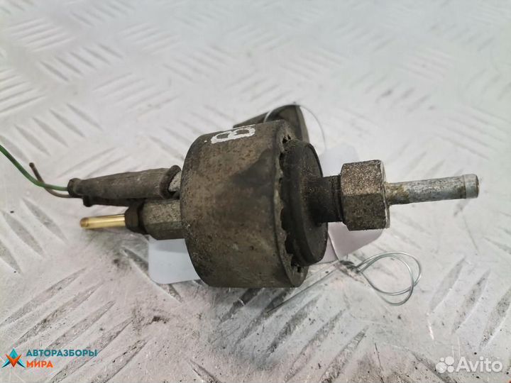 Насос топливный Volkswagen Sharan рест. 2001