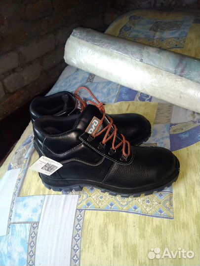 Рабочие ботинки