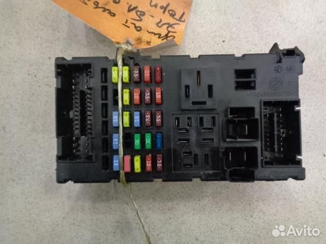 Блок предохранителей салонный Fiat Albea 2002-2012