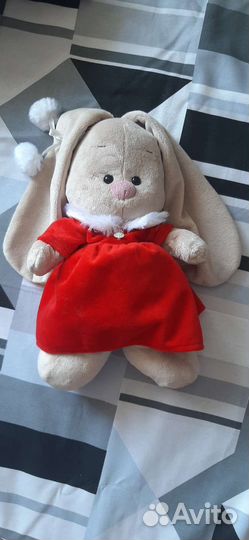 Мягкая игрушка заяц