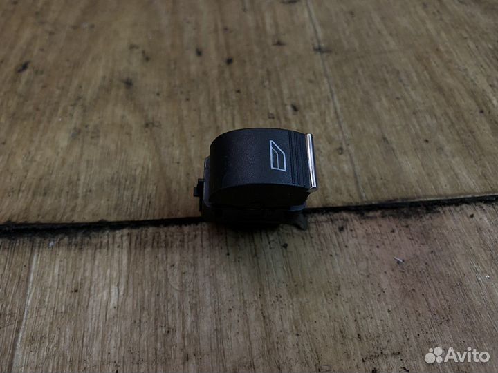 Кнопка стеклоподъемника Фокус 3(дорест) Ford Focus