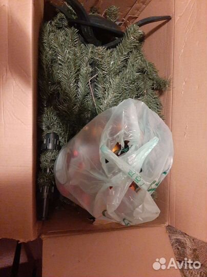 Елка искусственная