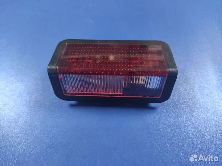 Плафон освещения багажника BMW