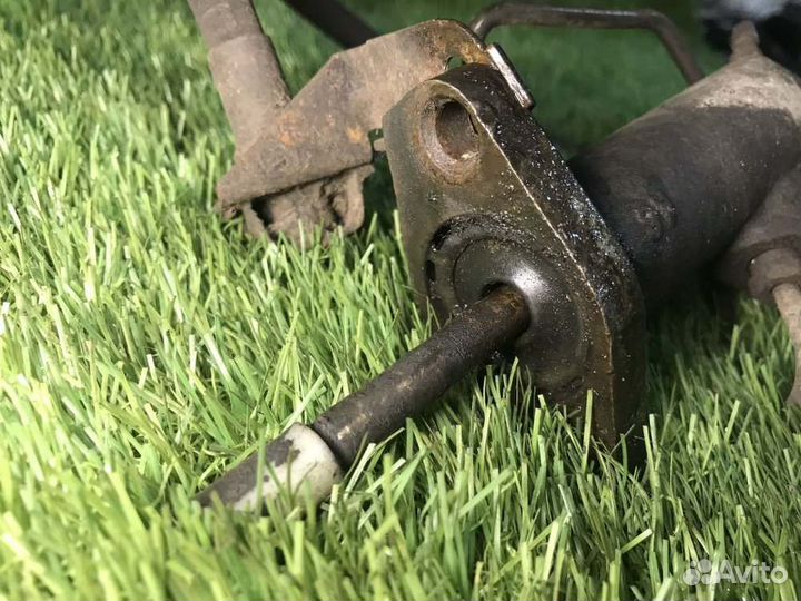 Рабочий цилиндр сцепления Bmw E34 2.5 1990