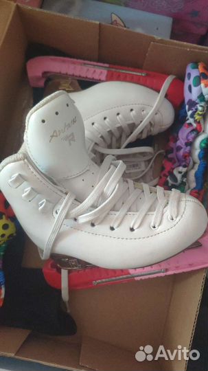 Коньки для фигурного катания профессиональные