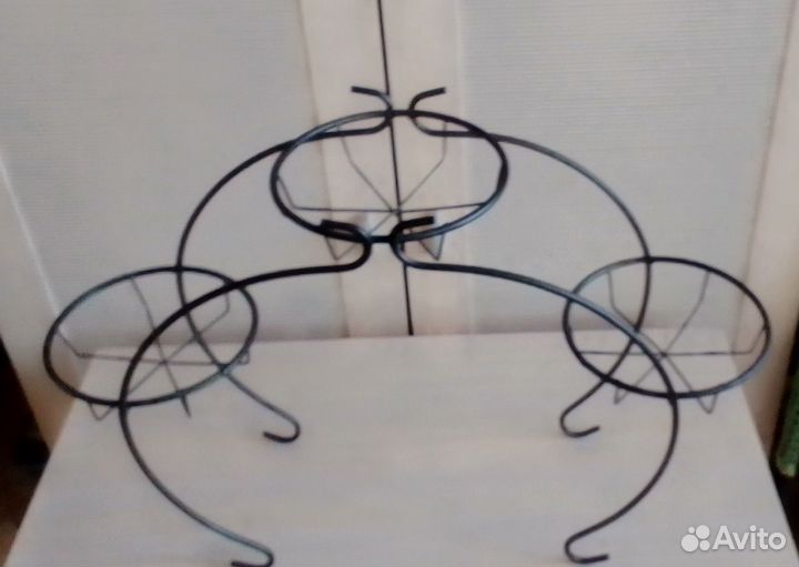 Подставки для цветов, на подоконник