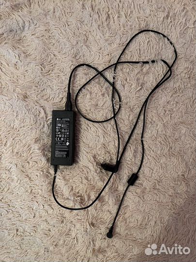 Блок питания 19v LG lсар40 3.42a