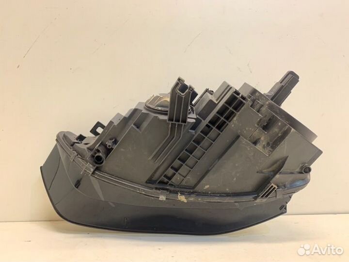 Фара передняя правая Audi A4 B8 2011-2015