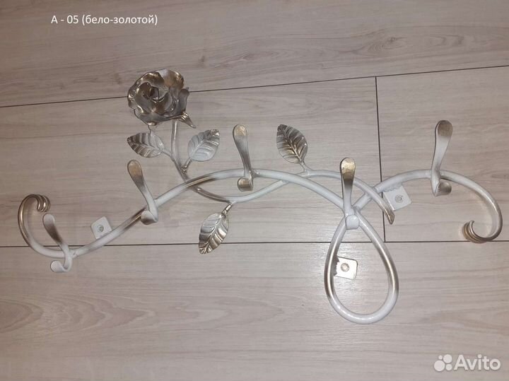 Кованые вешалки