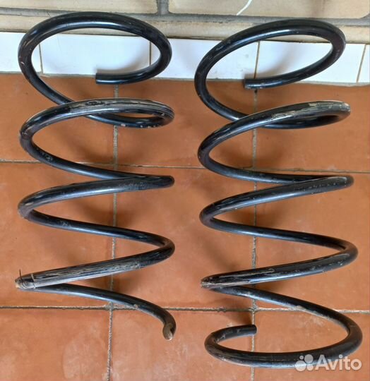 Передние пружины на Kia Magentis