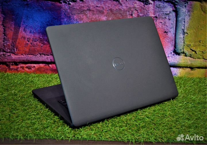 Ультрабук Dell Core i3-11 / 8GB DDR4 / SSD NVMe