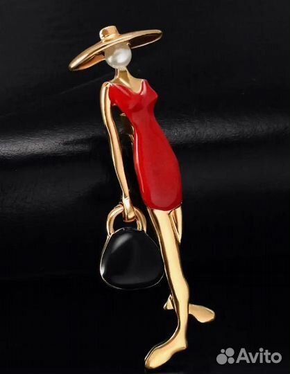 Коллекционная брошь 