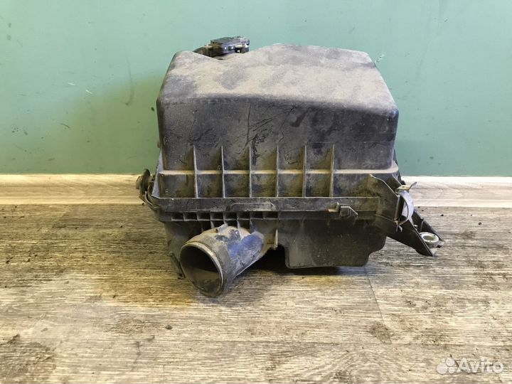 Корпус воздушного фильтра Toyota Camry V-55