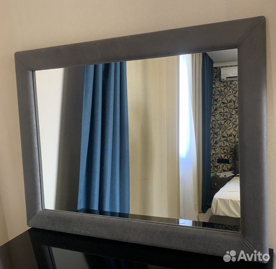 Зеркало настенное дизайнерское