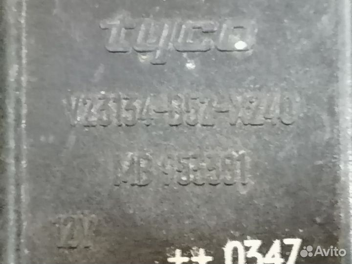 Реле MB953381 Mitsubishi Carisma / Volvo V40/S40