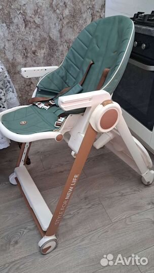 Стульчик для кормления happy baby berny v2