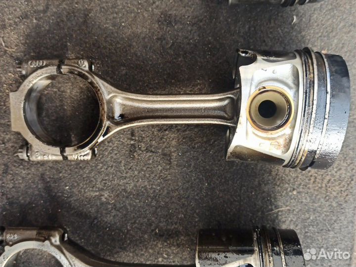 Поршень audi a6 c6 2.0 TDI
