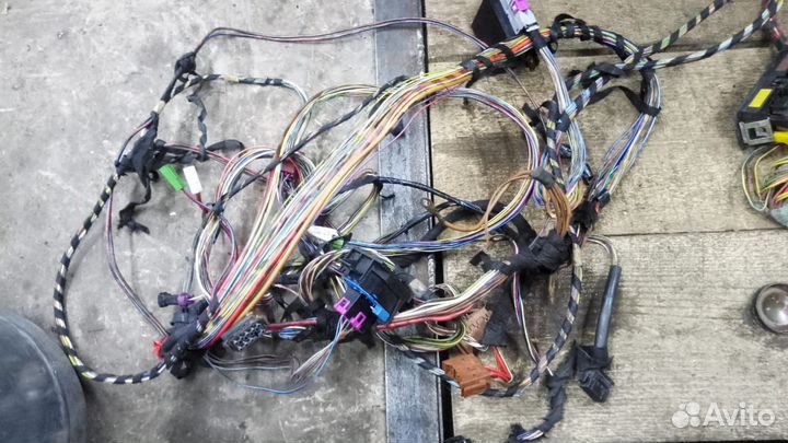 Автомобильный салон кожаный