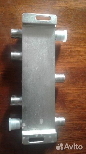 Сплиттер (разветвитель-сумматор) 1х6 5-1000MHz RTM