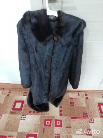 Продам норковую шубу