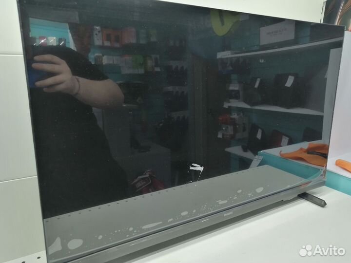 Телевизор philips 32PHS6808/60smart