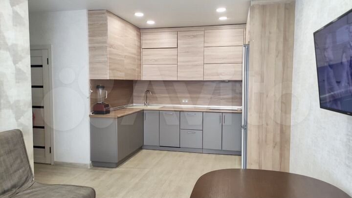 2-к. квартира, 60,8 м², 13/16 эт.