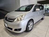 Toyota Isis 1.8 AT, 2008, 336 000 км, с пробегом, цена 750 000 руб.