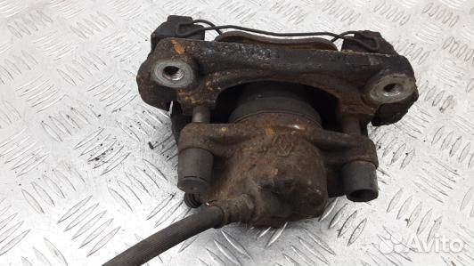 Суппорт тормозной передний правый renault megane 3