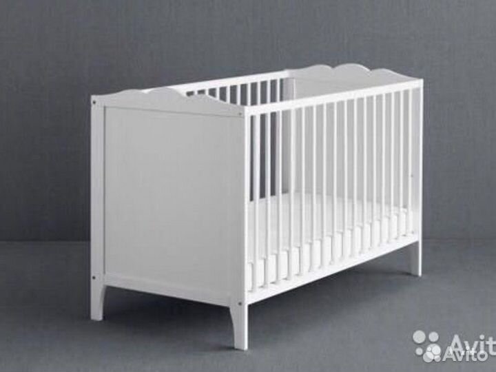 Детская кровать IKEA с матрасом