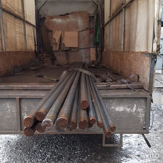 Горячекатаный круг из конструкционной сортовой стали 25, марка 09Г2С