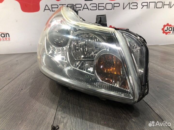 Фара ксеноновая передняя правая Suzuki Sx4 SX4