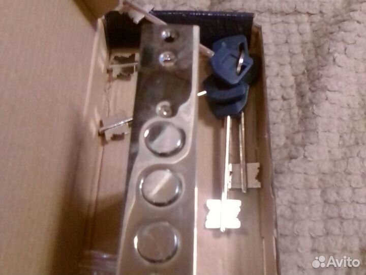 Замок для входной двери