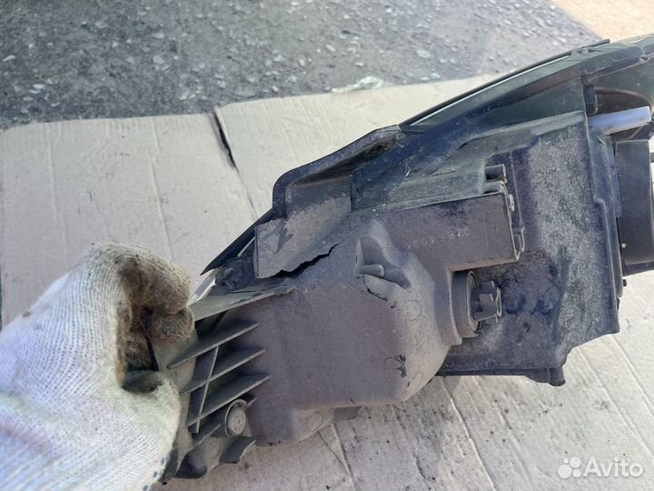 Фара Мицубиси Лансер 9