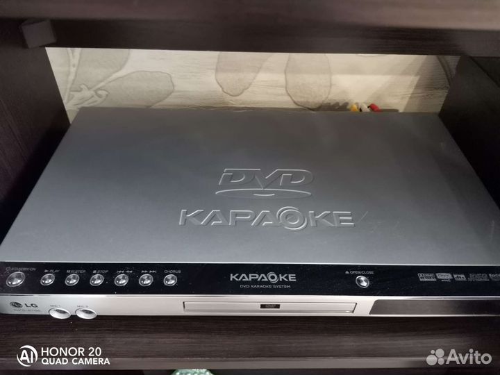 Приставка для караоке, с диском и каталогом