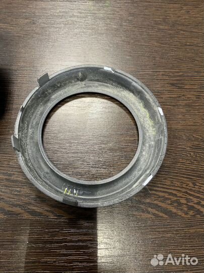 Решетка в бампер Mitsubishi L200 (KB)